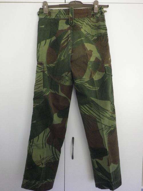 RHODESIAN ARMY CAMO LONGS - UNCOMMON GREEN BASE/GROUND COLOUR - AS ISSUED EARLY 1970'S  (3237)