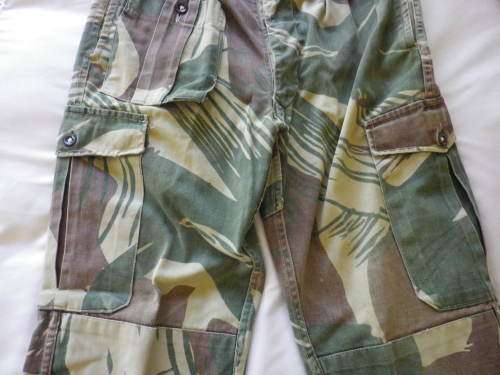 RHODESIAN ARMY CAMO LONGS - INNER LEG 76CM/ 30" - WAIST 82CM / 32"  -  3 BUTTONS MISSING (3238)
