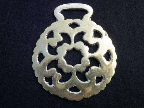 FLOWER HORSE BRASS