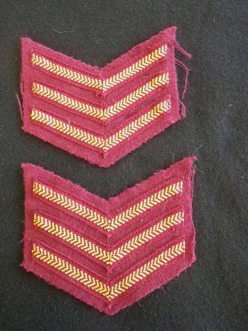 SOUTH AFRICA -MEDICAL SERVICES SERGEANT'S STRIPES/CHEVRONS - BORDER WAR PERIOD