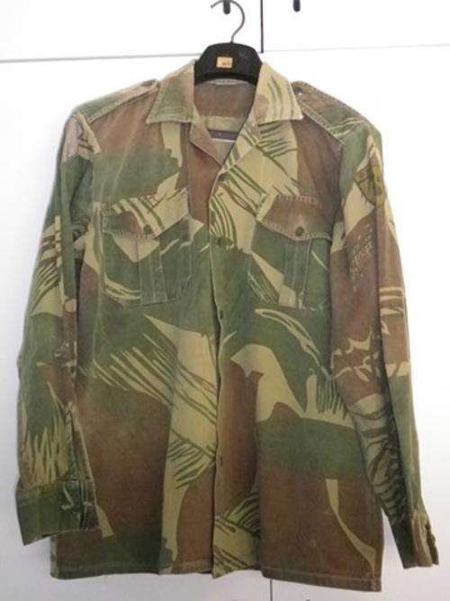 RHODESIA - BUSH WAR PERIOD CAMO LONG SLEEVED SHIRT + PATU AND OP REPULSE PATCHES