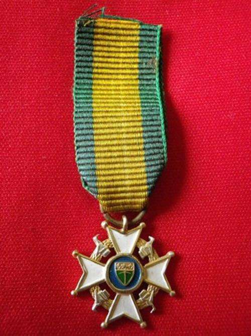 RHODESIA- MEMBER, LEGION OF MERIT (MLM)+ CIVILIAN RIBBON -  MINIATURE MEDAL - UDI PERIOD