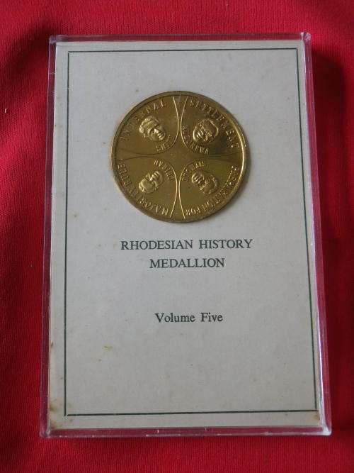 RHODESIAN HISTORY MEDALLION VOLUME 5. BRONZE, INTERNAL SETTLEMENT. ORIGINAL BOX+ UDI PROCLAMATION 91