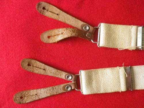 RHODESIAN ARMY ISSUE BRACES - WORN WITH GREENS - STAMPED RHOD & NYASALAND GOVT.    (3264)
