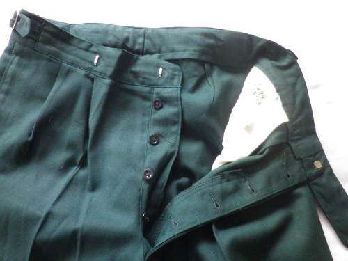 RHODESIAN ARMY -"GREENS" LONGS - INSCRIBED - WAIST 81 cm / 32" INNER LEG  70cm / 27.5"  (3305)