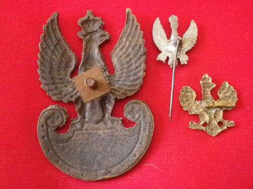 POLAND  -    WW2 LOT OF BADGES       (5698)