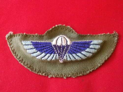 RHODESIAN ARMY - SAS COMBAT DRESS PARA WINGS - EMBROIDERED & PADDED   (5343)