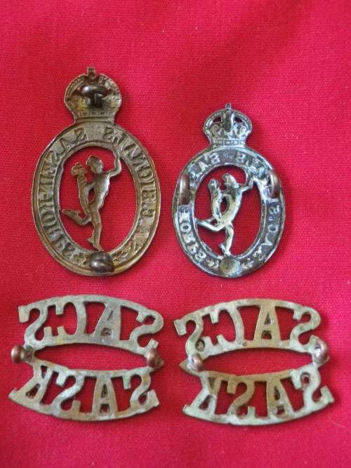 SA - CORPS OF SIGNALS BRASS CAP + COLLAR + SHOULDER TITLES    ( 5935)