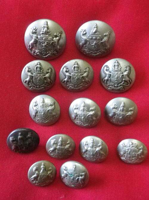 SA - LOT 14 X CAPE GOVT WHITE METAL BUTTONS - OD's RANGE 17.0 - 25.4mm  (5929)