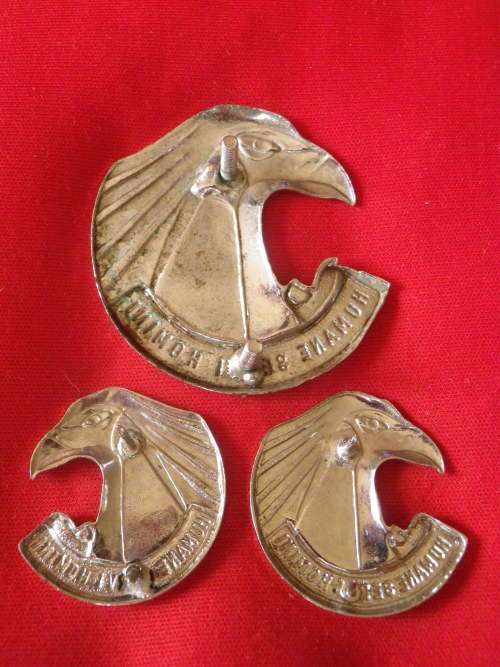 SADF - SA PERSONNEL SERVICES CORPS. CHROME CAP + FACING PAIR COLLAR BADGES    (4069)