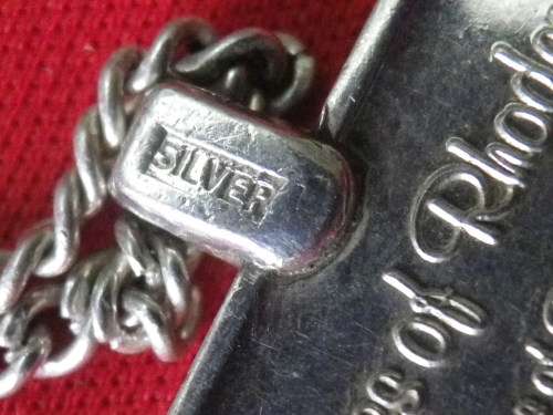 RHODESIAN STAMPED SILVER PENDANT + CHAIN - FLAME LILY + NATIONAL ANTHEM - MADE REUTELER  (6182)