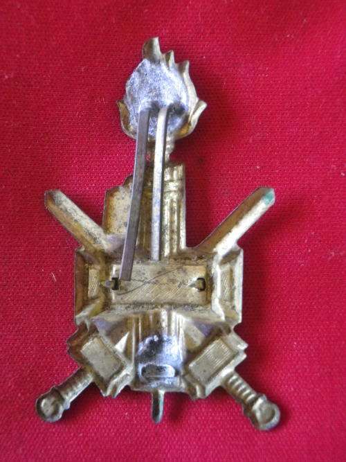 ITALIAN (AFRICA) WW2 FASCISTS BLACK SHIRTS BADGE (CAMICIE NEVE) - SOME ENAMEL DAMAGE   (6218)