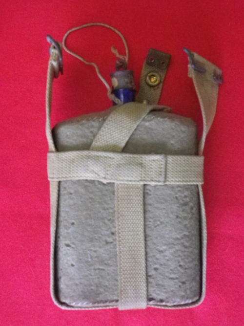RHODESIAN ISSUED WW2 WATER BOTTLE - STAMPED -  SOUTHERN RHODESIAN GOVT.   & M.E.Co. 1937  (3565)