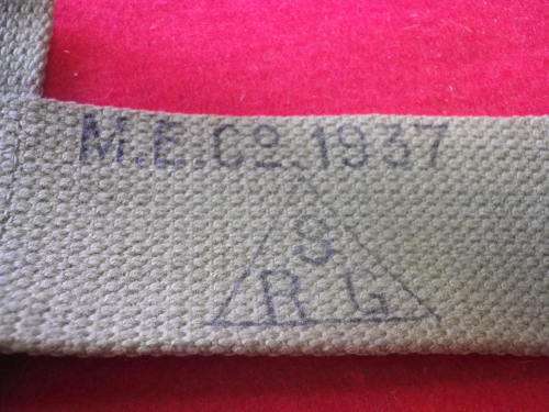 RHODESIAN ISSUED WW2 WATER BOTTLE - STAMPED -  SOUTHERN RHODESIAN GOVT.   & M.E.Co. 1937  (3565)