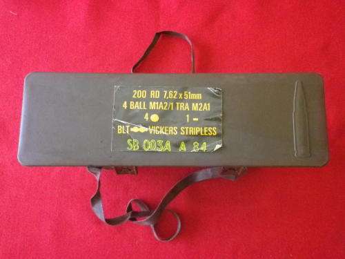 SADF - AMMO BOX, BROWN PLASTIC   "7.62 BELT VICKERS STRIPLESS"       (4152)