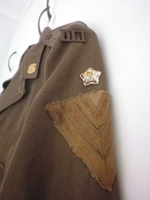 SADF - DLI BUNNY JACKET FOR S/SERGEANT - ALL INSIGNIA INC. LANYARD + WHISTLE  (4226)