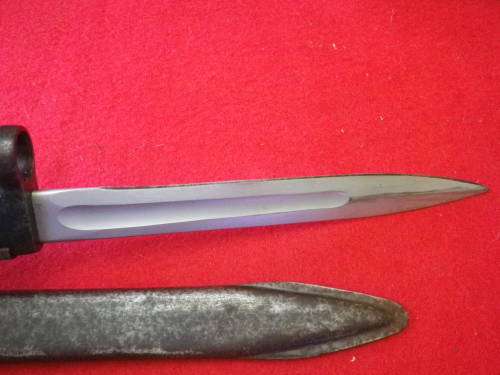 RHODESIAN BUSH WAR PICK UP - AK 47 KNIFE BAYONET + METAL SCABBARD - ROMANIAN?  BLADE 20.2cm (4323)