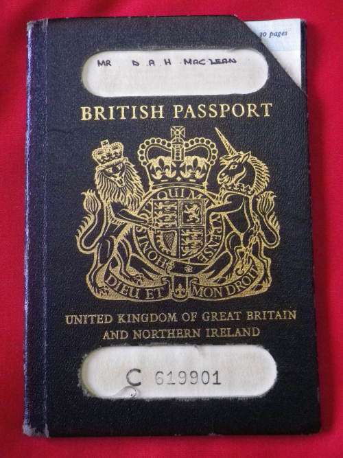 DUEL BRITISH PASSPORT - ISSUED TO 2 RHODESIAN CITIZENS EXPIRED 1975 EXTENDED 1985 (6520)
