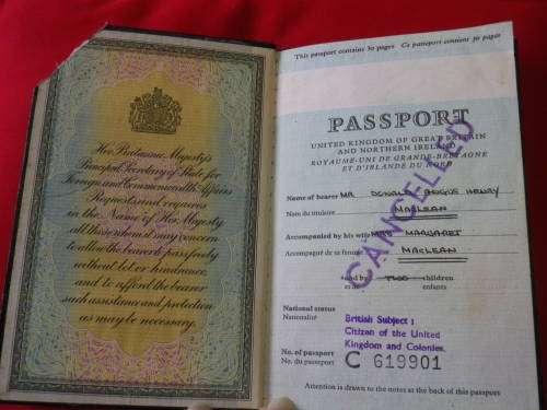 DUEL BRITISH PASSPORT - ISSUED TO 2 RHODESIAN CITIZENS EXPIRED 1975 EXTENDED 1985 (6520)