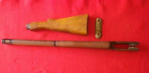 GB - LEE ENFIELD .303 NO 4 RIFLE - FULL SET WOODWORK - INCLUDING BRASS BUTT PLATE - GOOD CONDITION