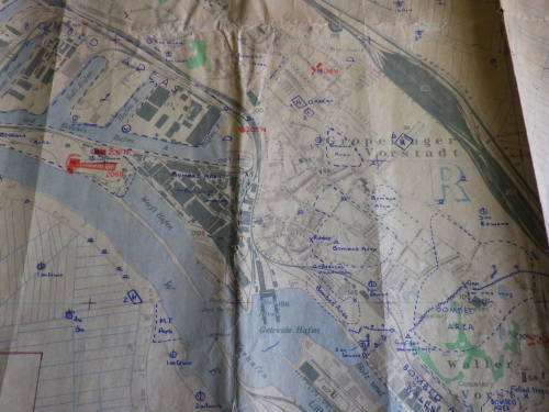 BRITISH WW2 MAP OF BREMEN MARKED SECRET - USED BY BRITISH OFFICER - NOTE TEAR -- SEE BELOW    (3727)