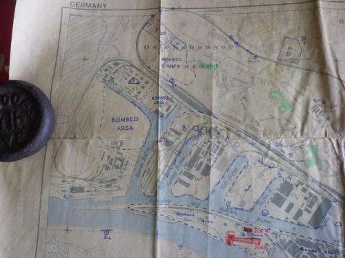 BRITISH WW2 MAP OF BREMEN MARKED SECRET - USED BY BRITISH OFFICER - NOTE TEAR -- SEE BELOW    (3727)