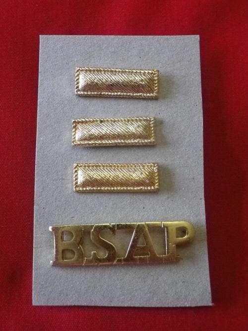 RHODESIA BSAP - SECTION OFFICERS RANKS - UDI PERIOD - CARDBOARD BACKING    (7068)