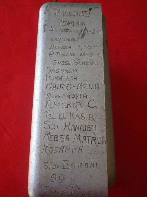SA/GB - WW2 MESS TINS WITH MANY ENGRAVINGS SEE BELOW - OWNER?  R HERNE RE   (536)