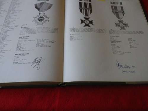 RHODESIA - "CONTACT" BY JOHN LOVETT - HC + DW - PSE SEE MANY SIGNIFICANT SIGNATURES IN PICS (3918)