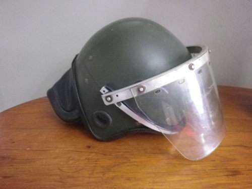 SA ARMY - GREEN RIOT HELMET WITH VISOR - OBSOLETE  relisted due to Time Waster