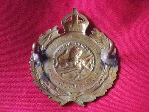 RHODESIA BSAP - BRASS HEADDRESS BADGE - SOLID VARIETY - MADE FIRMIN   1949-1953  (7674)