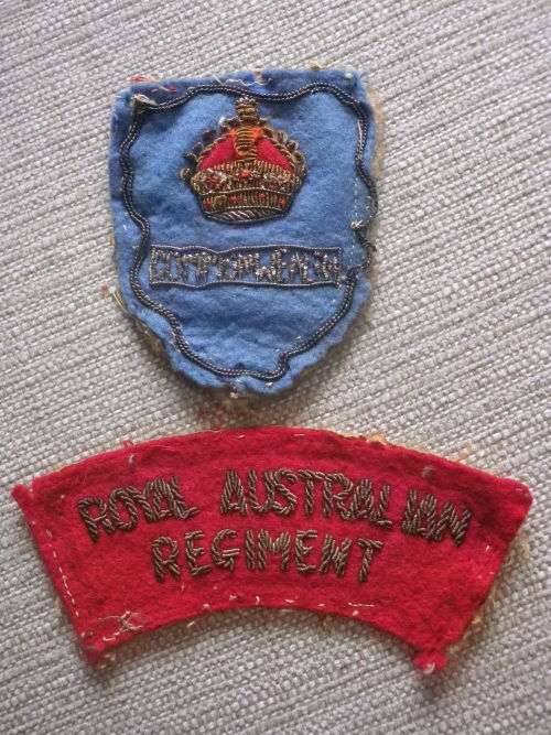 AUSTRALIA - ROYAL AUSTRALIAN REGT. SHOULDER TITLE + 1st COMMONWEALTH DIV. FLASH - KOREAN WAR? (7684)