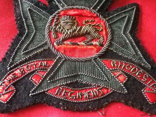 ROYAL RHODESIA REGT -   KC BULLION BLAZER BADGE - MINOR DAMAGE    (7875)