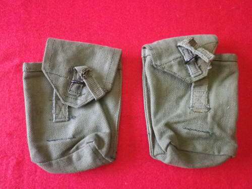 RHODESIAN ARMY - 2 X P69 MAG POUCHES - HAS WSG STAMPS              (7940)
