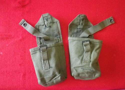 RHODESIAN ARMY - 2 X P69 MAG POUCHES - HAS WSG STAMPS              (7940)