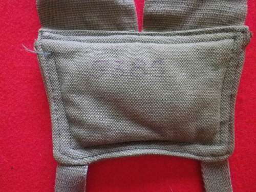 RHODESIAN ARMY - P69 YOKE FOR WEBBING               (7941)