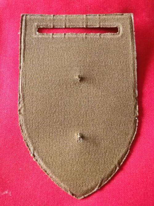 SADF - 44 PARA BDE. HQ TUPPER - METAL BADGE       (2830)
