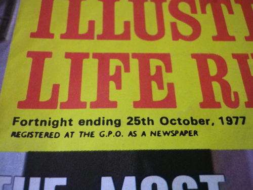 `ILLUSTRATED LIFE RHODESIA ` - 3 X MAGAZINES  - 1977 - INCL. WAR ARTICLES     (6522A)