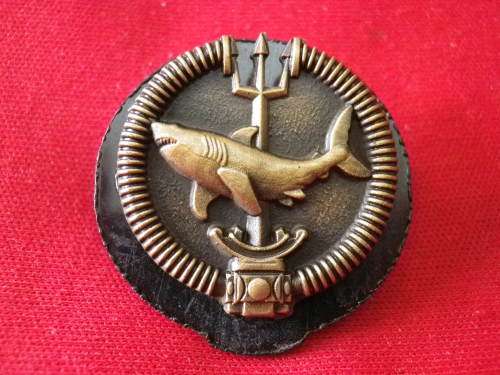 SANDF - SPECIAL FORCES ATTACK DIVER MESS DRESS BADGE     (2883)