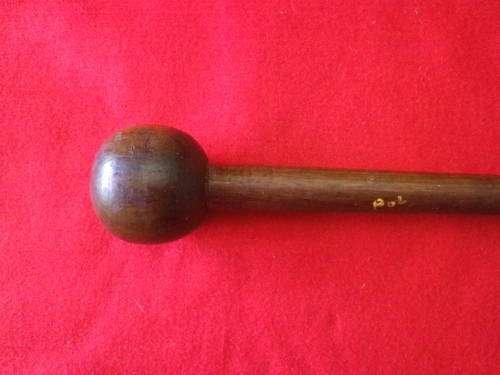 SA POLICE ISSUE KNOBKERRIE - STAMPED RSA, SAP - SCARCE   LENGTH 79cm/31`             (4008)