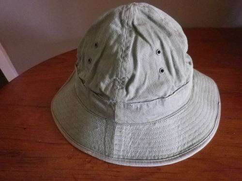 RHODESIAN WAR PICK UP - EX ZIPRA BUSH HAT - PORTUGUESE ? RIM 54.5CM / 21.5` - GOOD CONDITION (4127)
