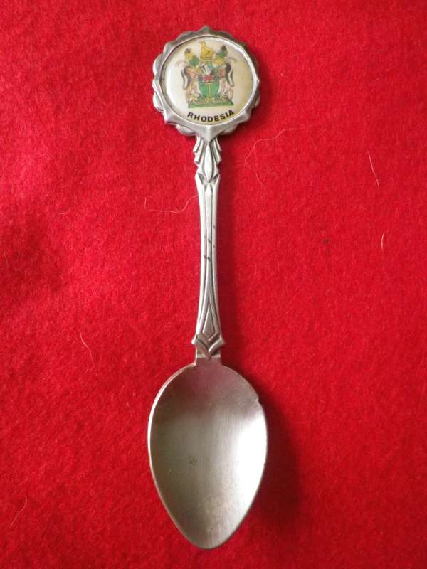 RHODESIA - SILVER PLATED TEASPOON - MADE CAPRICE, NEW ZEALAND      (8414)