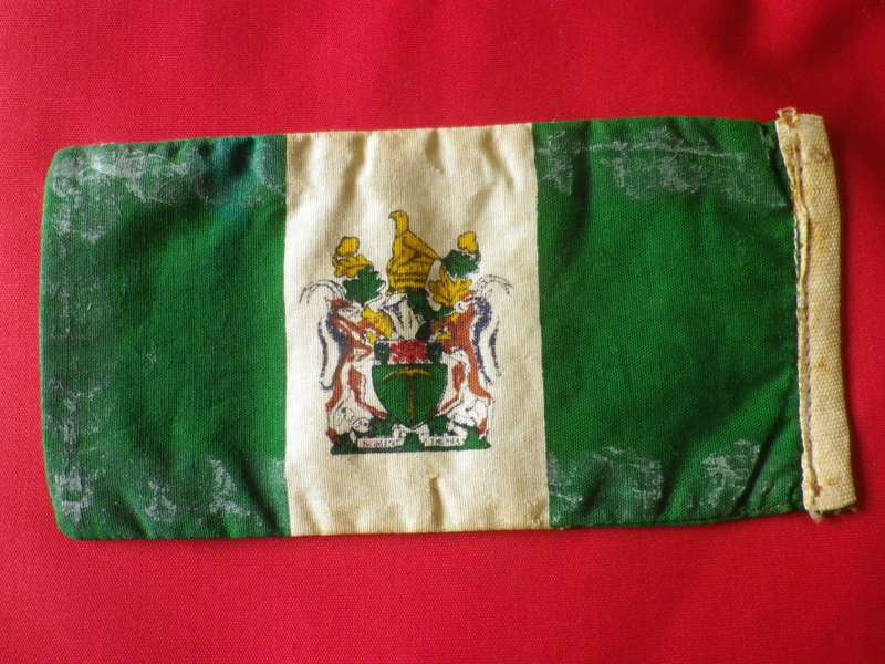RHODESIA - PERIOD DESK FLAG - MOUNTING RESIDUE  SIZE  16.5 X 8.5cm          (8424)