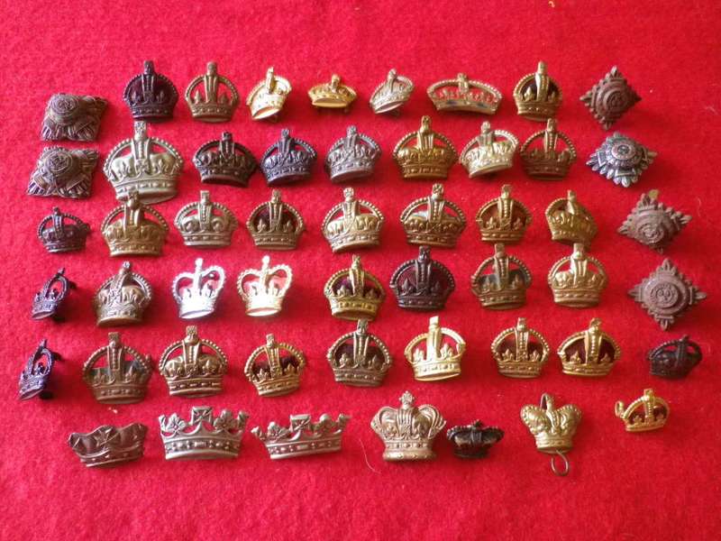 BRITISH ARMY & EMPIRE - OFFICERS RANK CROWNS + PIPS - SEE PICS FOR QUANTITY AND QUALITY (8496)