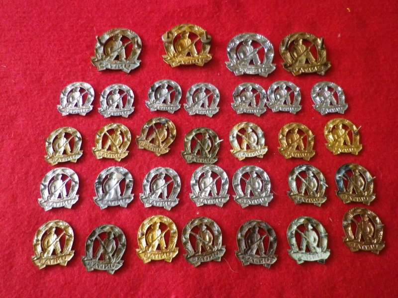 SAUF / SADF - COMMANDOS  LOT OF BADGES - SEE PICS FOR QUANTITY AND QUALITY (8465)