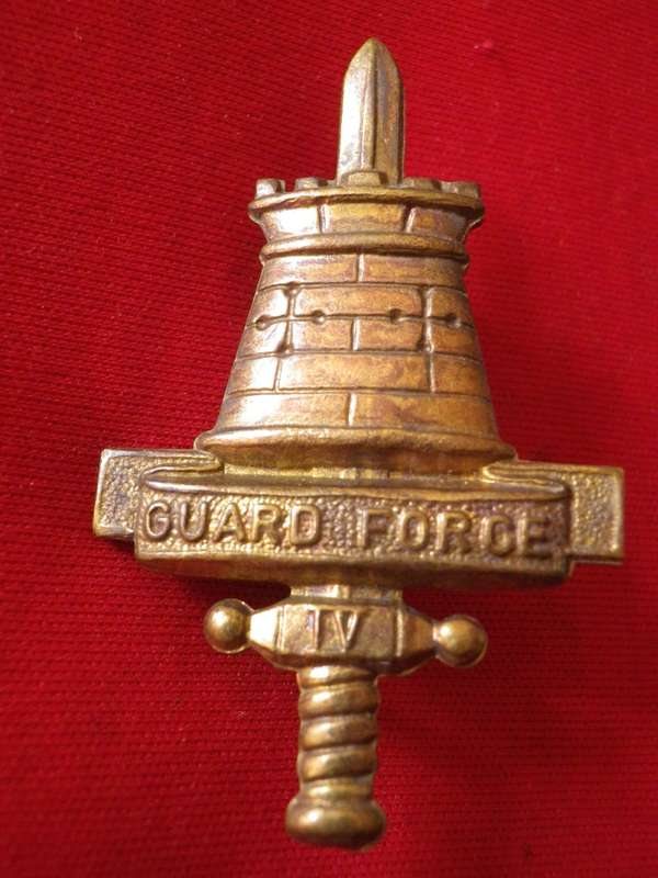 RHODESIA - GUARD FORCE BRASS CAP  BADGE / WO WRIST BADGE                   (8542)