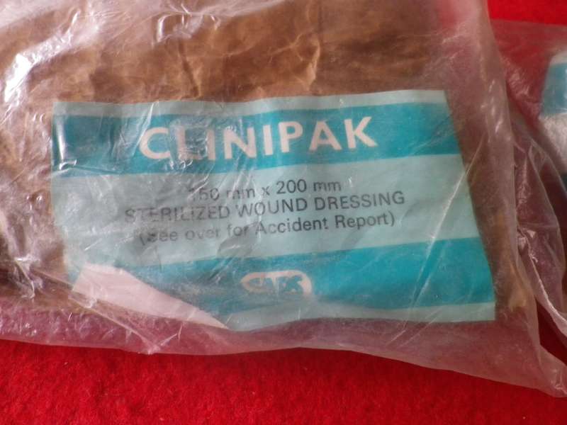 RHODESIAN ARMY MEDICS MIXED LOT - NB READ BELOW  - CANNOT BE SHIPPED INTERNATIONALLY   (8598)