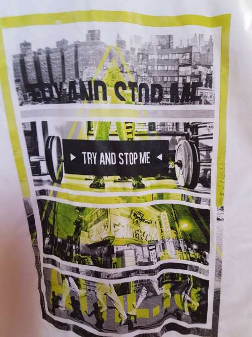Men's New RT T-Shirt / Size Medium / Bargain Bid!