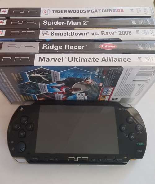 PlayStation PSP 1004 Console & 5 Games (Please Read Detailed Description)