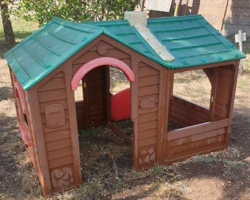 Children's Plastic Outdoor Playhouse